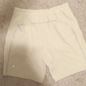 Lululemon Shorts Large Men Yellow